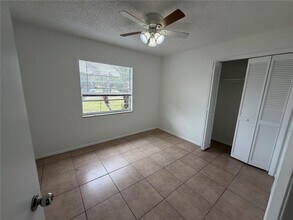 5320 Snowflake Ct in Orlando, FL - Building Photo - Building Photo