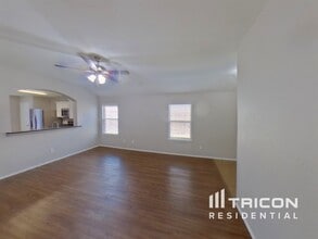 1112 Roman Dr in Princeton, TX - Foto de edificio - Building Photo