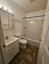 1825 5th St SE, Unit 1 in Minot, ND - Building Photo - Building Photo