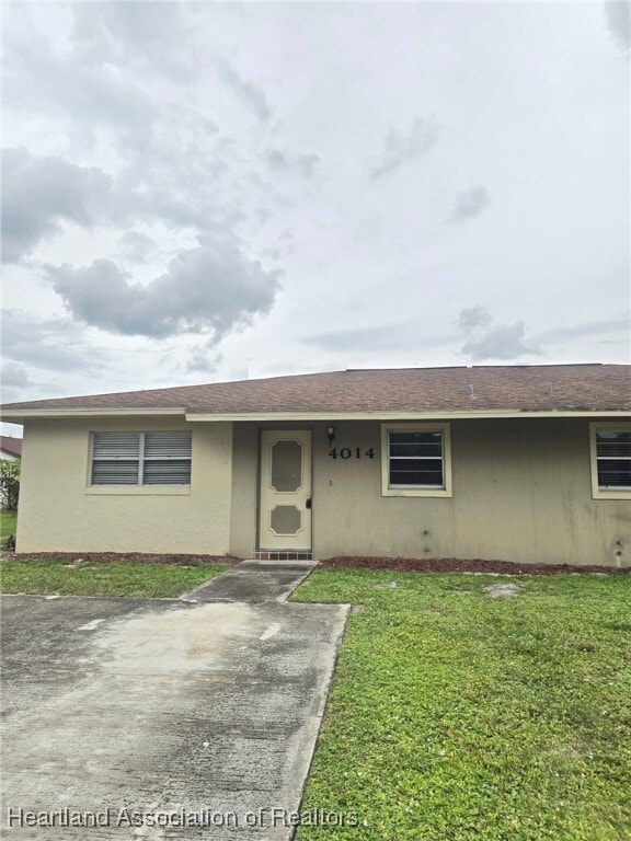property at 4014 Vilabella Dr