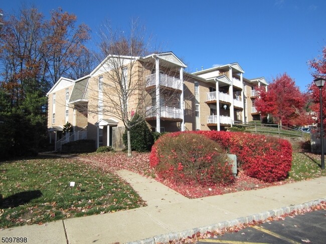 property at 164 Vista Dr