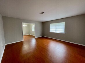 6510 Daisy Dr in Beaumont, TX - Building Photo - Building Photo