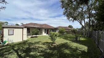 4104 Cannon Ct in Kissimmee, FL - Building Photo