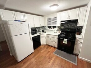 161 Broadway in Milford, CT - Building Photo - Building Photo