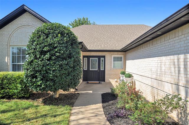 property at 9511 Bellechase Rd