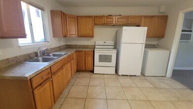 1213 Grace St NW in Huntsville, AL - Building Photo - Building Photo