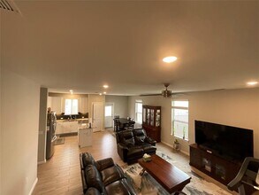 5425 Durango Pass in Austin, TX - Building Photo - Building Photo