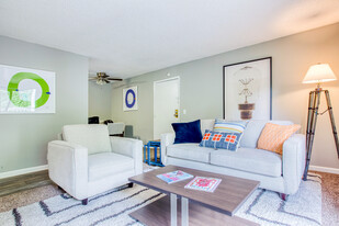 Bradford Woods Apartments