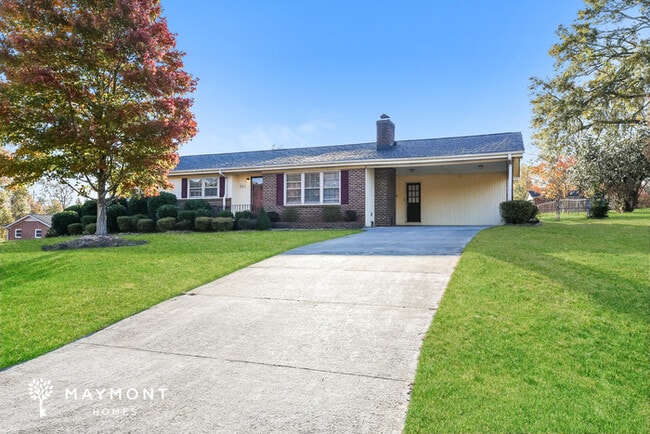 301 Pineridge Dr in Spartanburg, SC - Building Photo - Building Photo