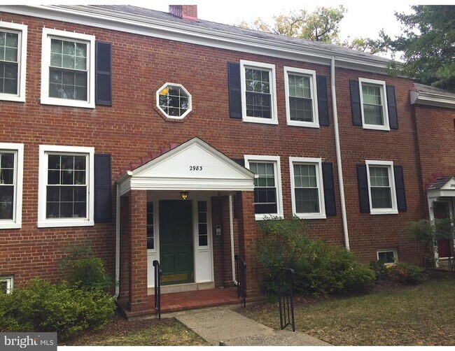 property at 2983 S Columbus St