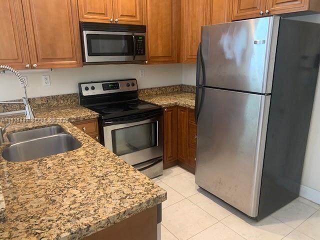 2945 Coconut Ave in Miami, FL - Foto de edificio - Building Photo