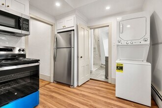 6 Mt Vernon St in Marblehead, MA - Building Photo - Building Photo