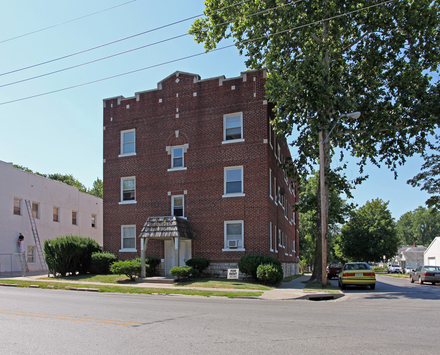 5701 St John Ave in Kansas City, MO - Building Photo