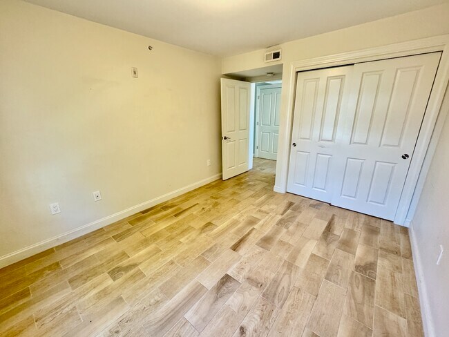 29 Mount Vernon St, Unit 1
