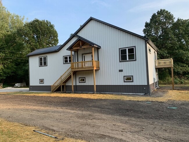 501 E Winona Beach Dr, Unit Winona Beach Rd.