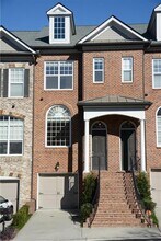 2675 Rivers Edge Dr NE in Atlanta, GA - Building Photo - Building Photo