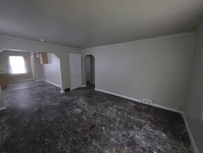 9341 Auburn St in Detroit, MI - Building Photo - Building Photo