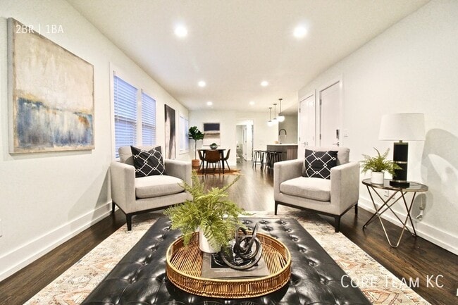 4325 Roanoke Pkwy in Kansas City, MO - Building Photo - Building Photo