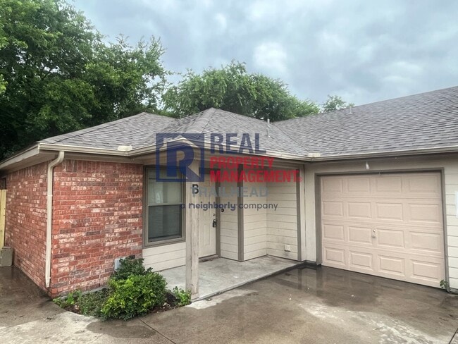 property at 125 Stewart Bend Ct