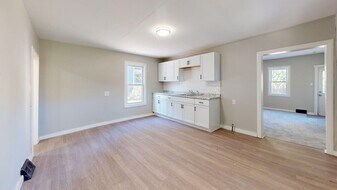 7815 Eve Ave in Cleveland, OH - Building Photo