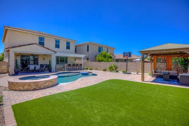 property at 6563 E Via Jardin Verde