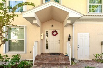 5677 Fossano Dr in Sarasota, FL - Building Photo - Building Photo