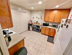 723 8th Ave, Unit 723 private room in San Francisco, CA - Foto de edificio - Building Photo