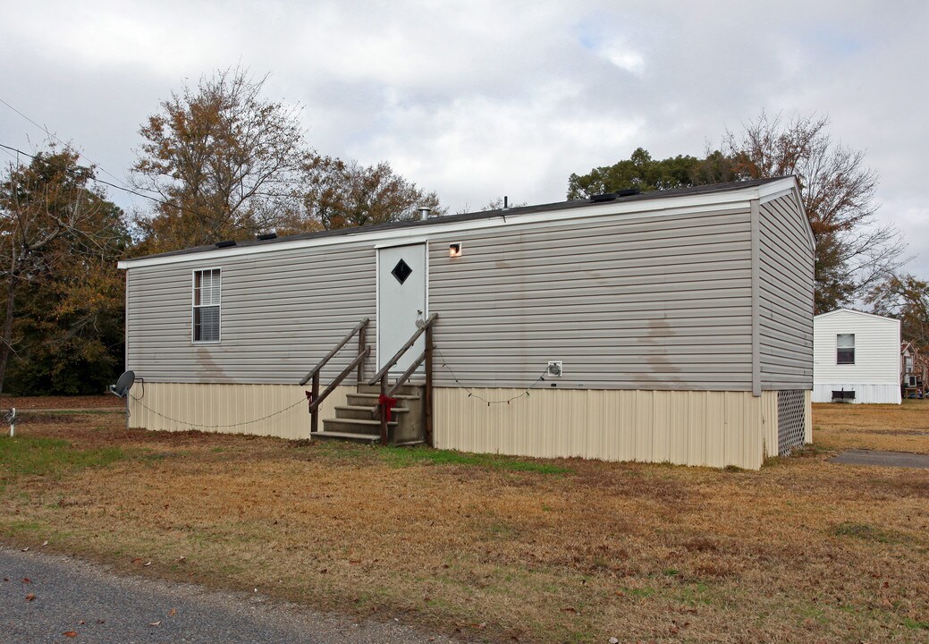 3501 Burroughs St in Pascagoula, MS - Building Photo