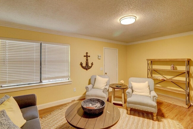 property at 400 William Hilton Pkwy