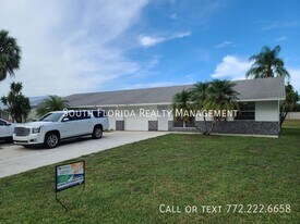 4311 SE Geneva Dr in Stuart, FL - Building Photo