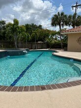 2498 NW 25th St in Boca Raton, FL - Building Photo - Building Photo