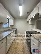 5084 Cumberland Cove Dr in Baton Rouge, LA - Building Photo - Building Photo