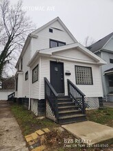 13900 Potomac Ave in East Cleveland, OH - Building Photo - Building Photo