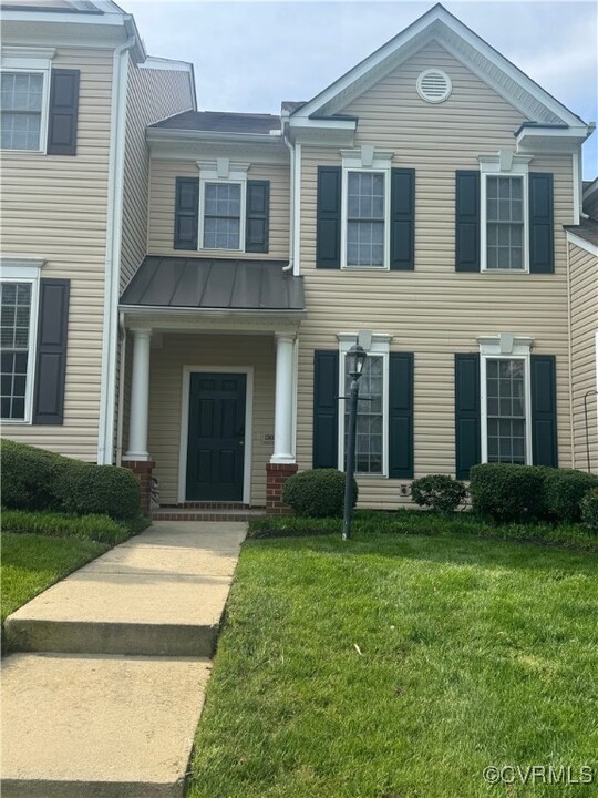 13609 Baycraft Terrace in Midlothian, VA - Building Photo