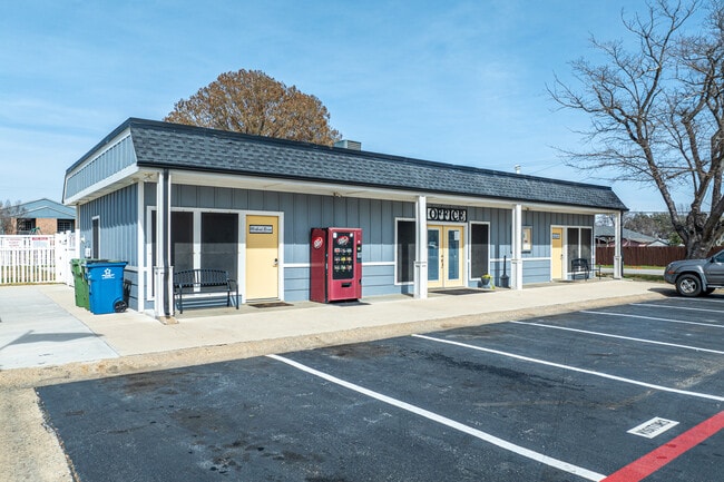 Champion Homes on the Lake