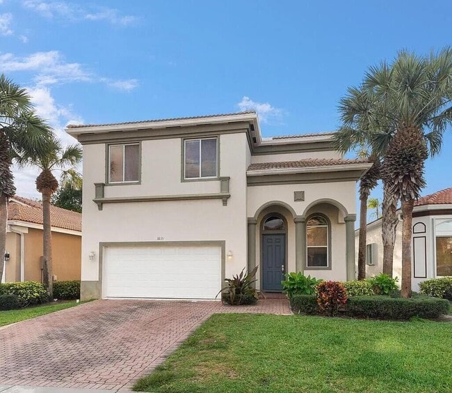 property at 1033 Grove Park Cir
