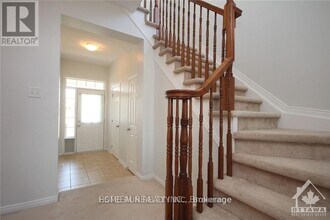 608 Pepperville Crescent in Ottawa, ON - Building Photo - Building Photo