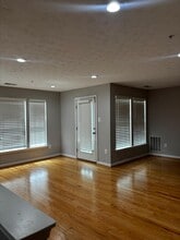 3004 Hunting Ridge Dr in Owings Mills, MD - Building Photo - Building Photo
