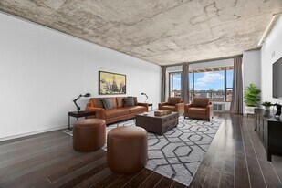 111 Perkins St, Unit 79 in Boston, MA - Building Photo
