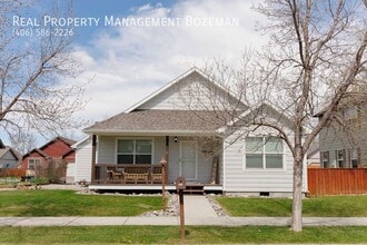 460 Woodman Dr in Belgrade, MT - Building Photo - Building Photo