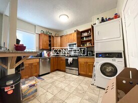 8 Bickford Ave in Boston, MA - Building Photo