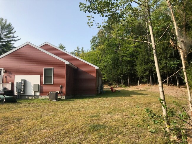 1133 Chocorua Rd in Tamworth, NH - Building Photo - Building Photo