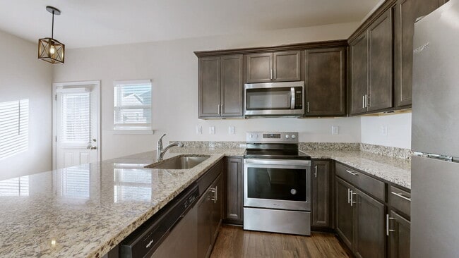 4056 Cody Dr in La Vergne, TN - Building Photo - Building Photo