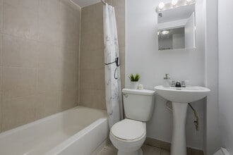 10144 Lajeunesse in Montréal, QC - Building Photo - Building Photo