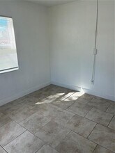 1500 Daroca Dr in Deltona, FL - Building Photo - Building Photo