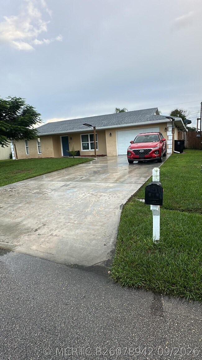 property at 150 SE Duval Ave