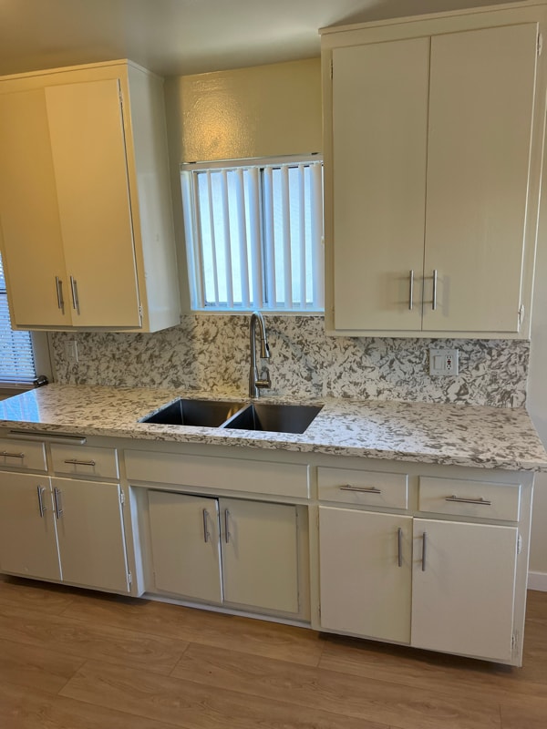 1661 W 219th St in Torrance, CA - Building Photo - Building Photo