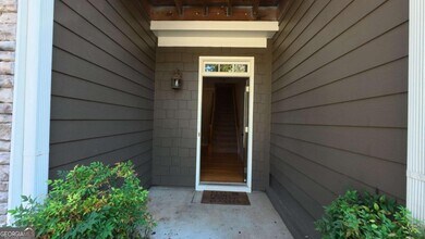 2398 Meadow Falls Ln in Duluth, GA - Building Photo - Building Photo