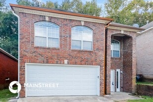 1329 Riverford Cir in Birmingham, AL - Building Photo