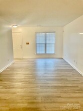 420 Maiden Ln SW in Concord, NC - Foto de edificio - Building Photo